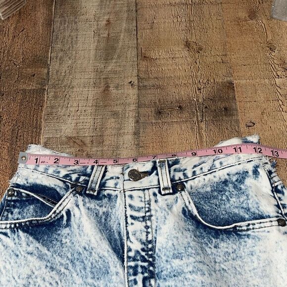 VTG 80's 90s Levi's Sz 0 Made in USA acid wash jeans - Picture 4 of 10
